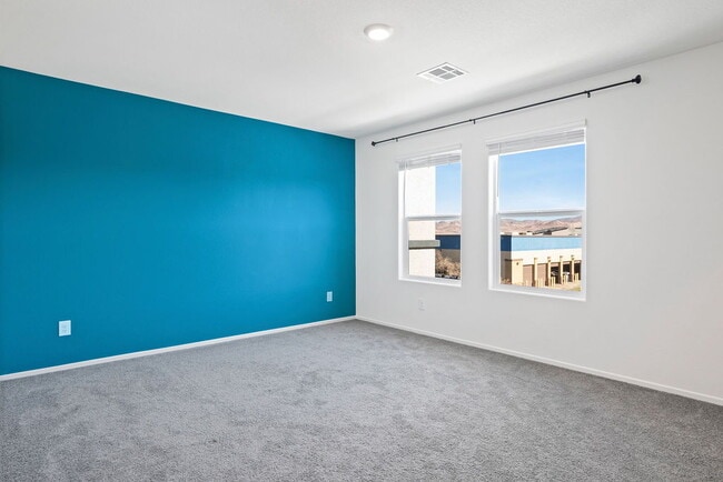 Building Photo - 444 Moonlight Cove Dr