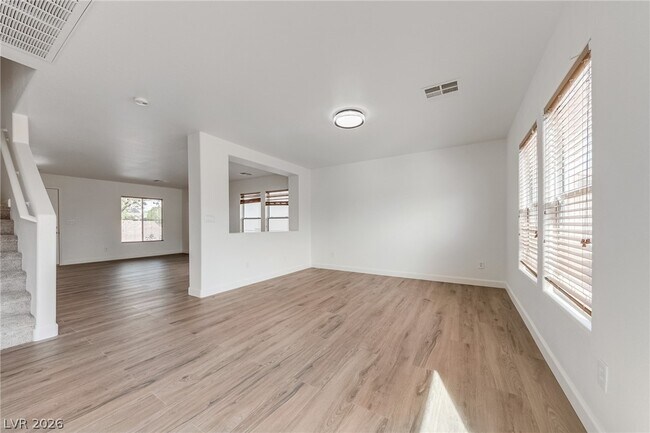 Building Photo - 10429 Vinson Point Ave