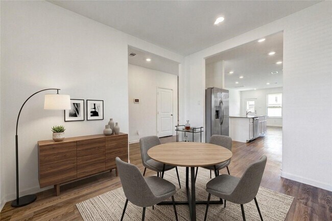 Building Photo - 5511 Downie Draw Ranch Trail