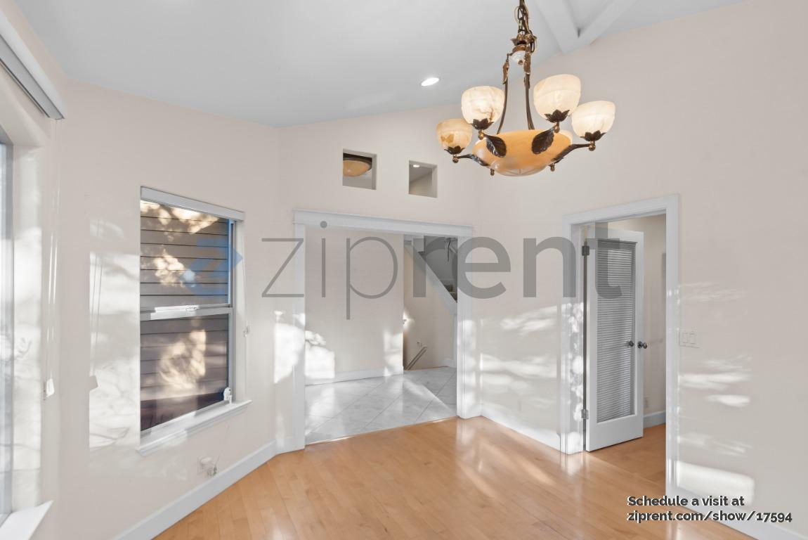 Building Photo - 135 Montalvo Rd