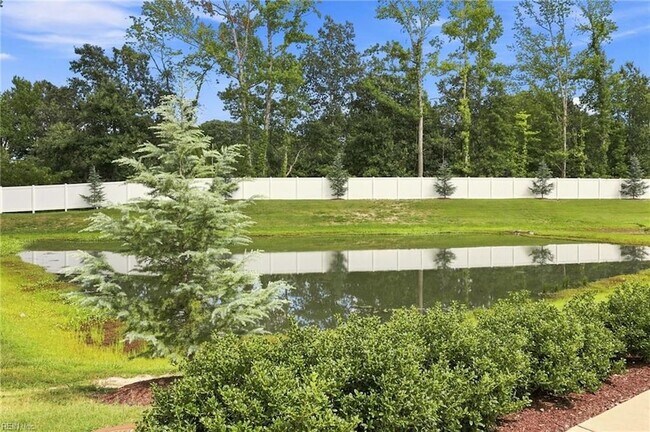 Building Photo - 900 Billy Obrien Ln