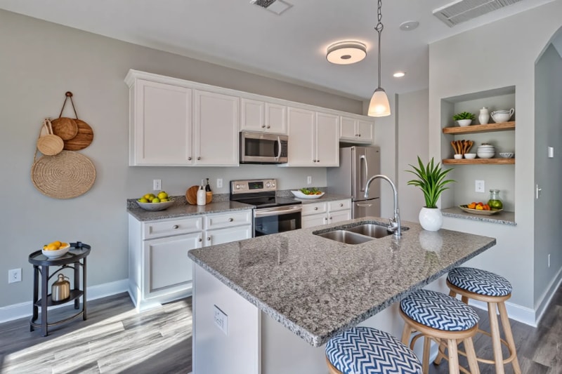 Building Photo - 2044 Rexford Ct