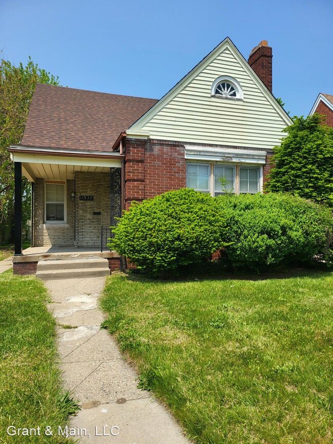 3 br, 1 bath House - 11537 Nashville - 11537 Nashville St Detroit MI ...