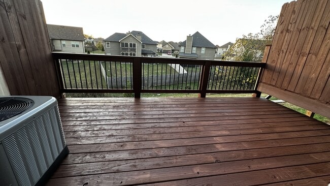 Building Photo - 1000 Henry Pl Blvd