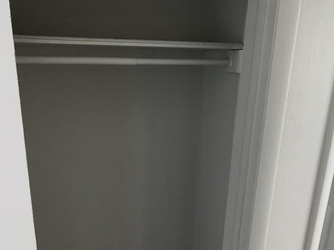 Building Photo - 9432 NE 14th St