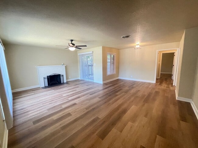 Building Photo - 3 bed / 2 ba house - Yuba City