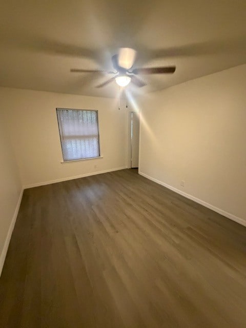 Master Bedroom - 3408 Sydney St