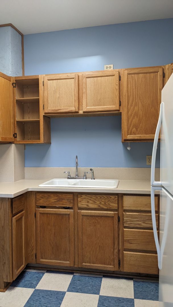 Building Photo - Roosevelt District 2 Bedroom Home