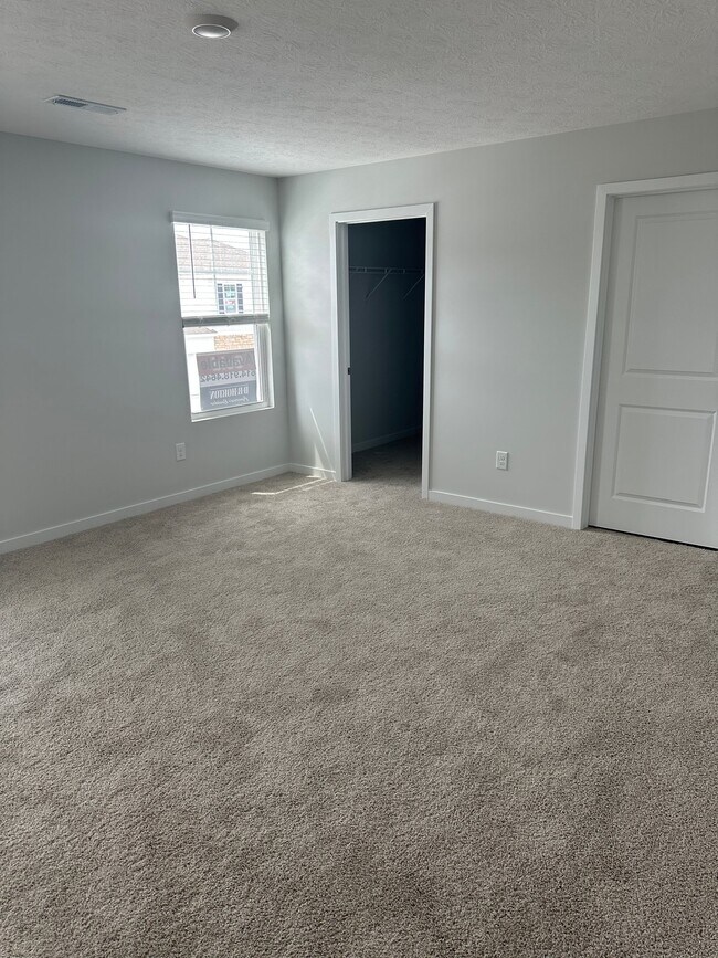 Building Photo - 6306 Marinelli Dr N