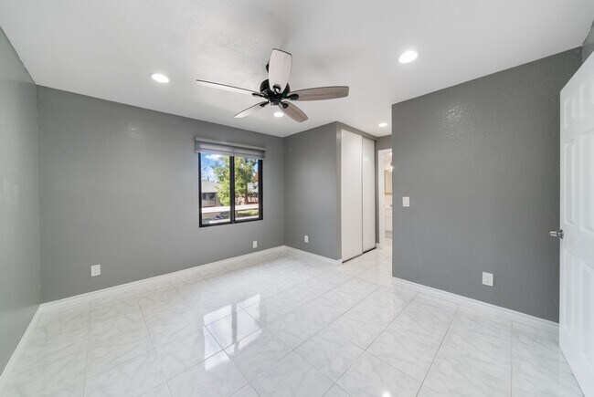 Building Photo - 20702 El Toro Rd