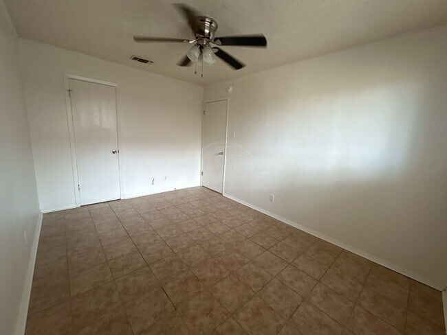 Building Photo - 2106 N W S Young Dr