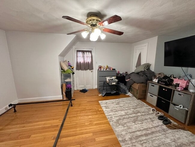 Building Photo - Charming Brick Cape Cope