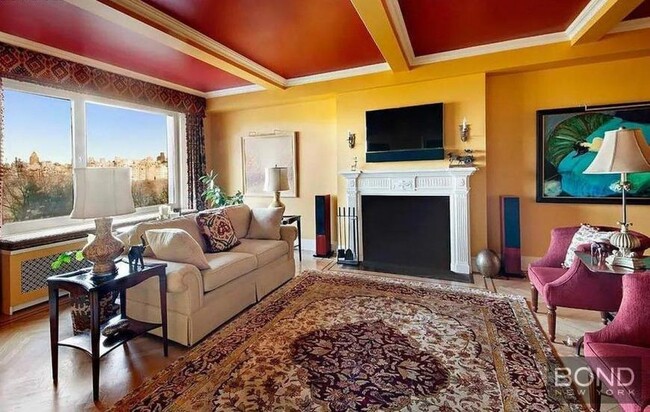 Building Photo - 2 bedroom in New York NY 10019