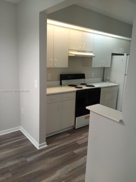 Building Photo - 1351 SW 141st Ave