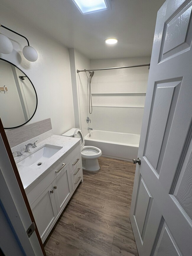 Building Photo - 1466 Janes Rd