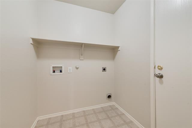 Building Photo - 1217 Spring Water Dr