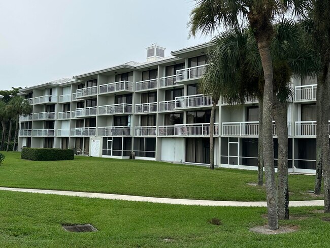 Building Photo - 2441 Village Blvd