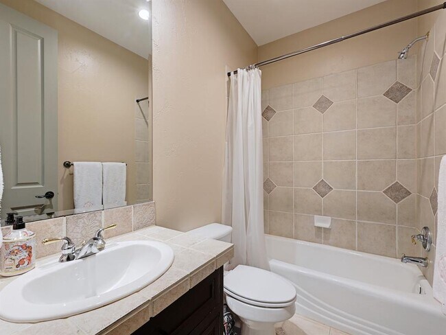 Building Photo - 2300 Barton Creek Blvd