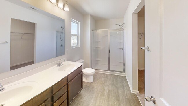 Building Photo - 823 Georgia Oak Ln