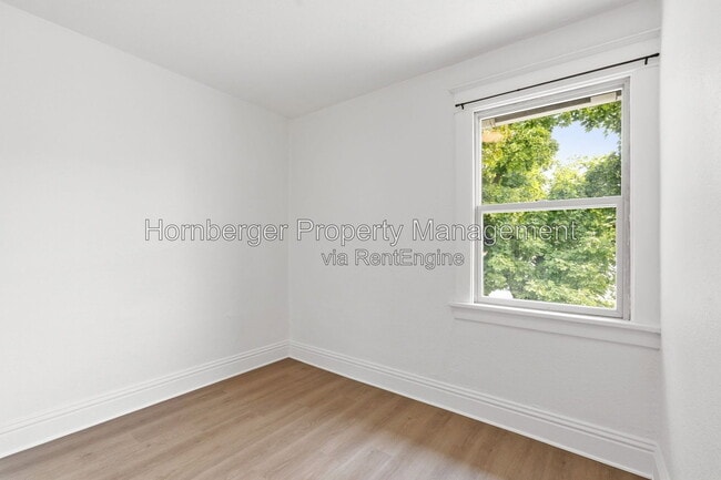 Building Photo - 1509 N Wall St