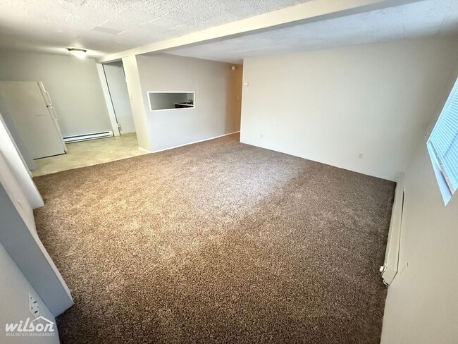 Building Photo - 6602 W Lincoln Ave