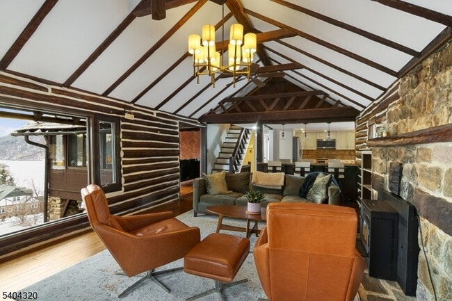 Building Photo - 77 W Shore Trail