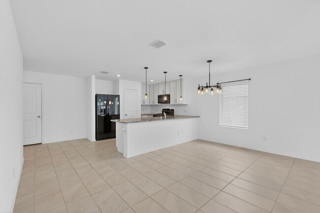 Building Photo - Modern 3-Bedroom Corner Lot Home with Fenced Yard in Forney – Built in 2023