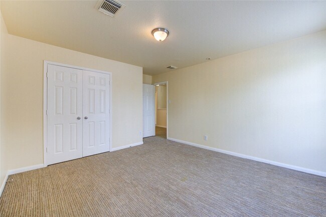 Building Photo - 6422 Mildenhall Ct