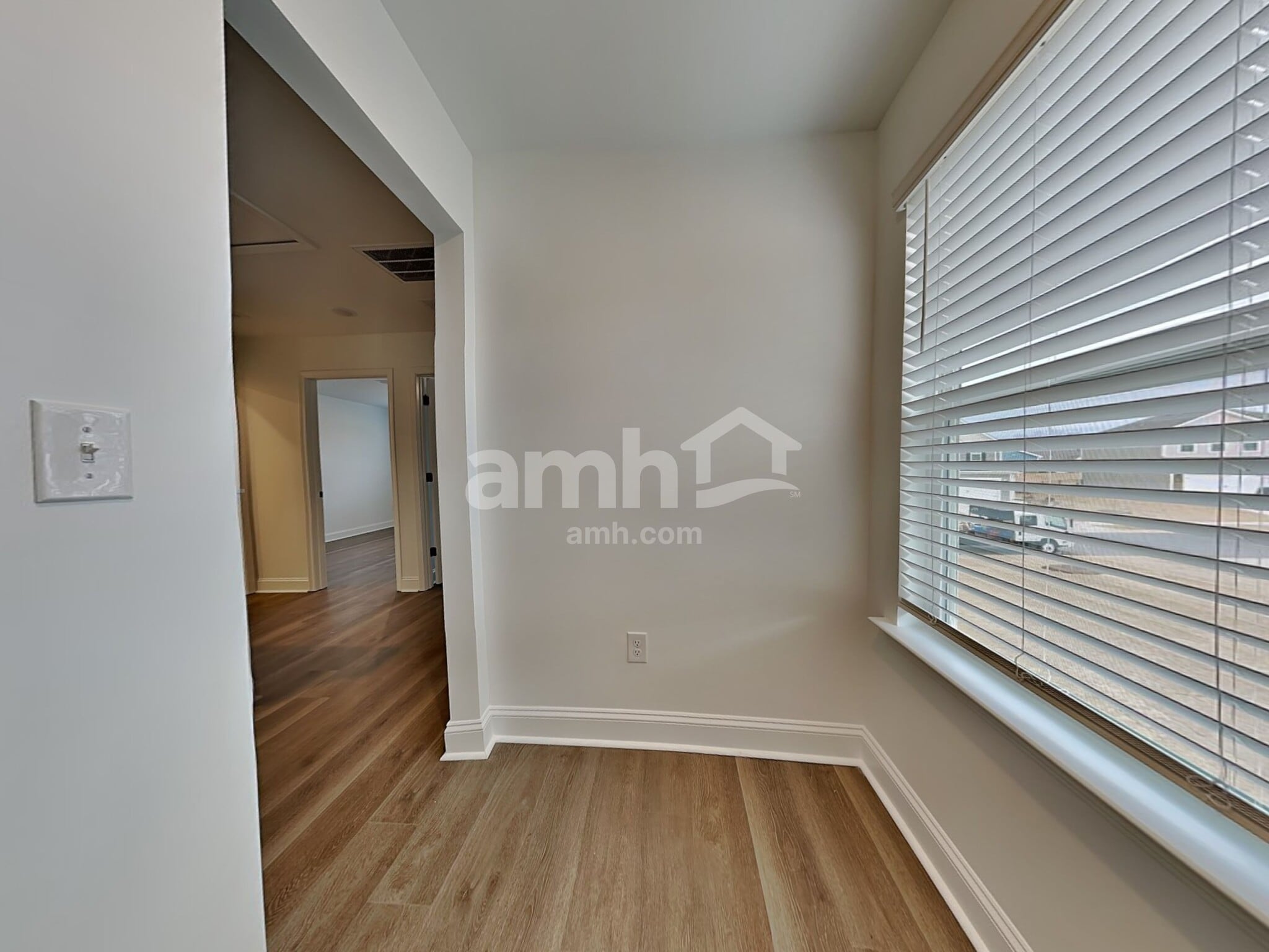 Building Photo - 1151 Livengood Wy