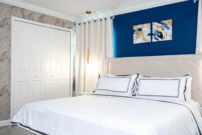 Building Photo - 4383 Scene Ln