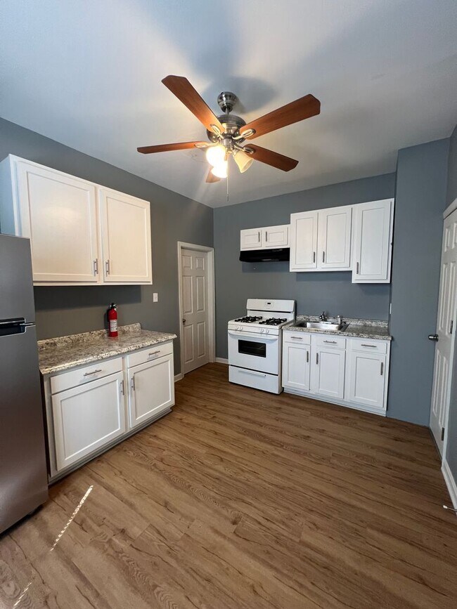Building Photo - 3925 Greenmount Ave