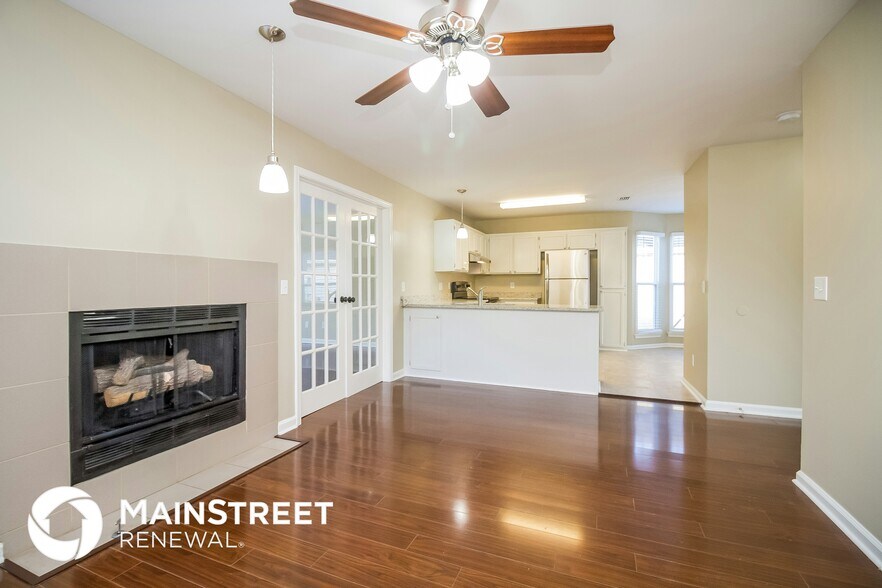 Building Photo - 4296 Brackenwood Dr