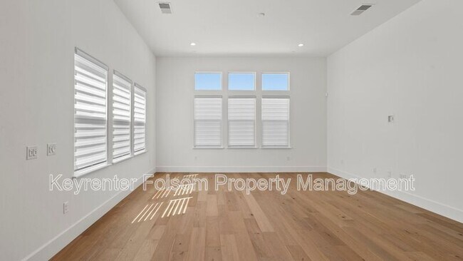Building Photo - 3840 Fletcher Peak Cir