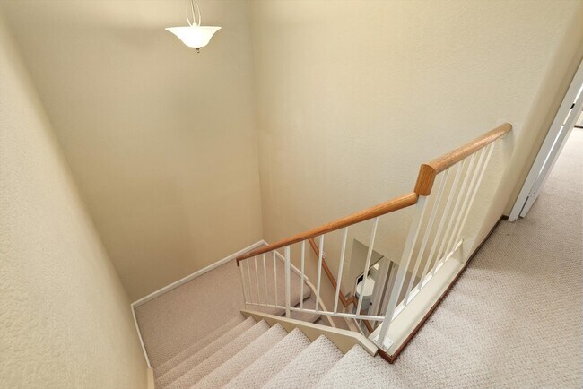 Building Photo - 34267 Quartz Terrace