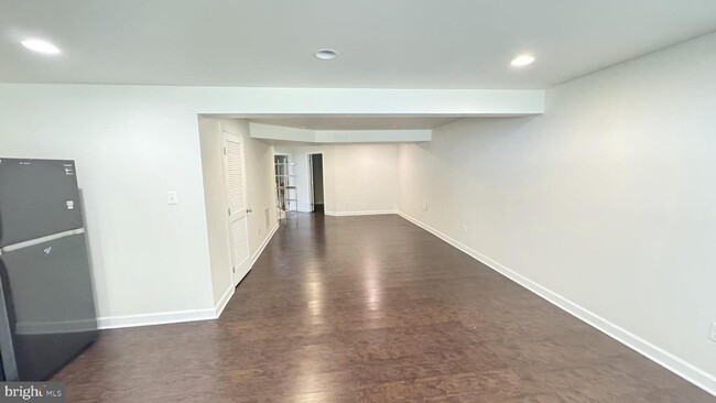 Building Photo - 9658 Atterbury Ln