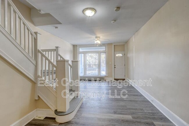 Building Photo - 837 Belgian Ave