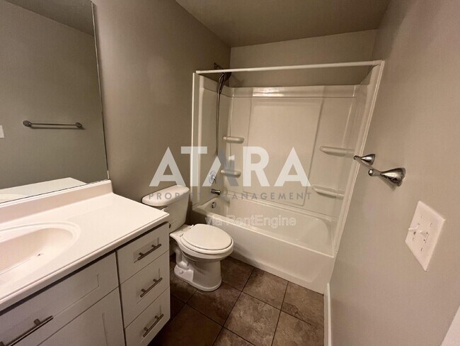 Building Photo - 5011 N Marble Fox Way