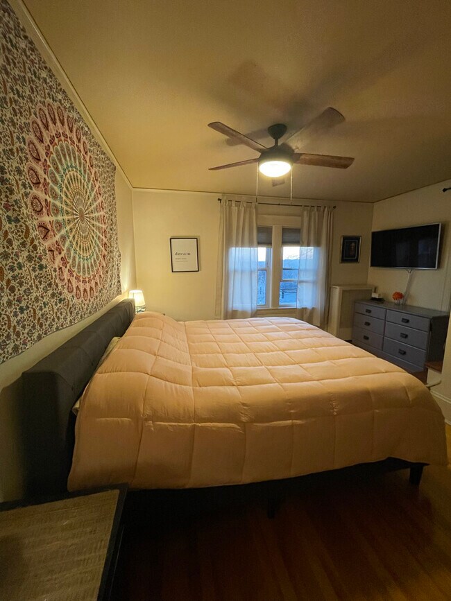 Building Photo - 18 High Ridge Rd