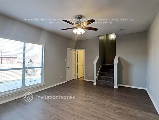 Building Photo - 1306 Deville Cir