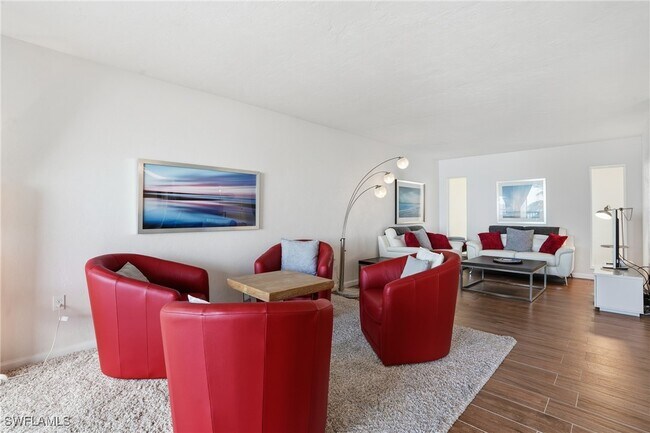 Building Photo - 10475 Gulf Shore Dr