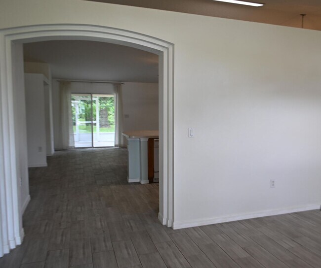 Building Photo - 41 Buffalo Bill Dr