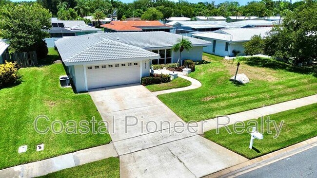 Building Photo - 14903 Imperial Point Dr N