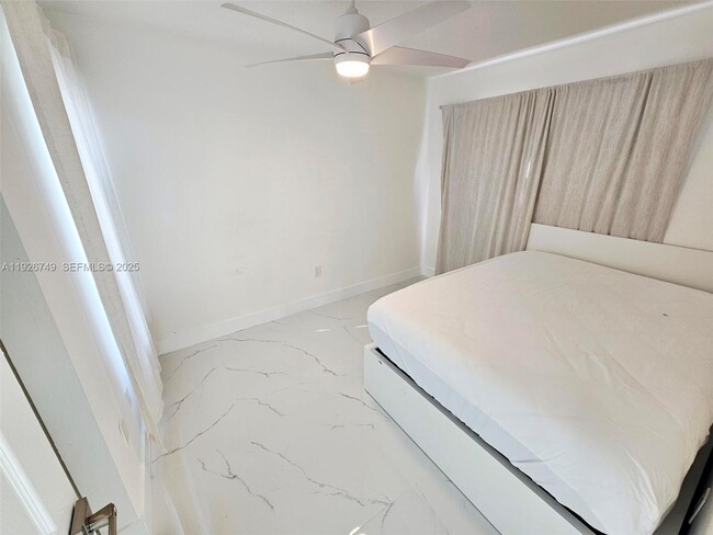 Building Photo - 8041 NW 191st St