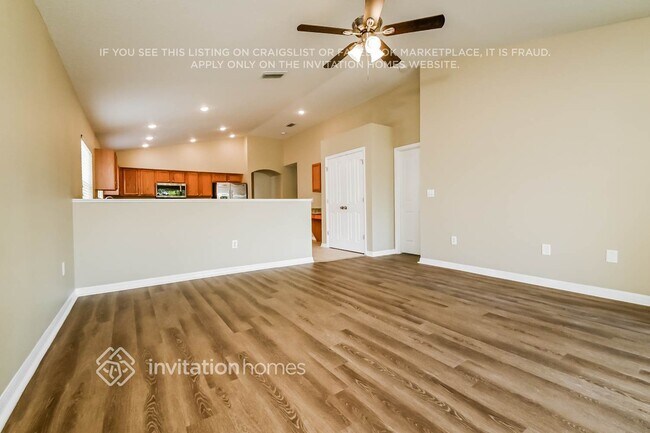 Building Photo - 6638 Cambridge Park Dr