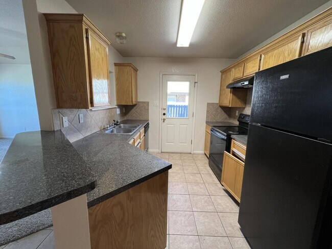 Building Photo - 3706 Dustin Ct