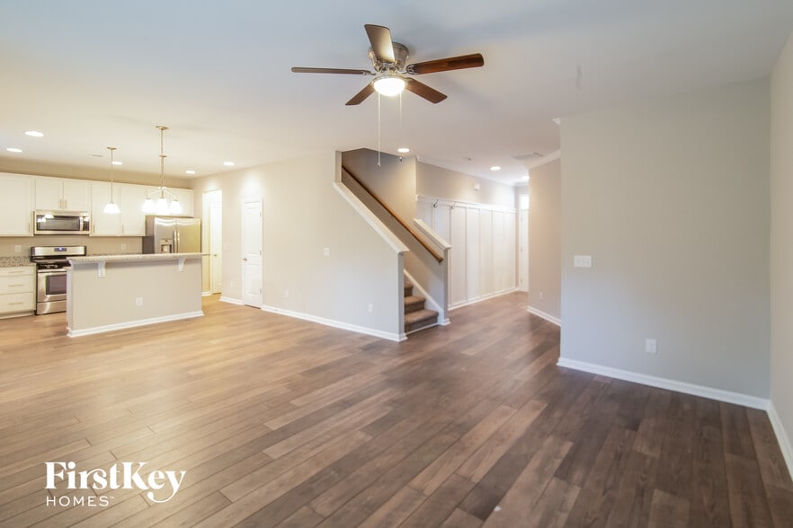 Building Photo - 109 Ashley Bluffs Rd