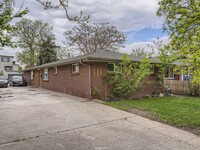 Building Photo - Cozy 3 Bed in the Highlands COMING SOON!!!!