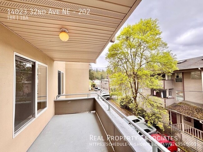 Building Photo - 14023 32nd Ave NE