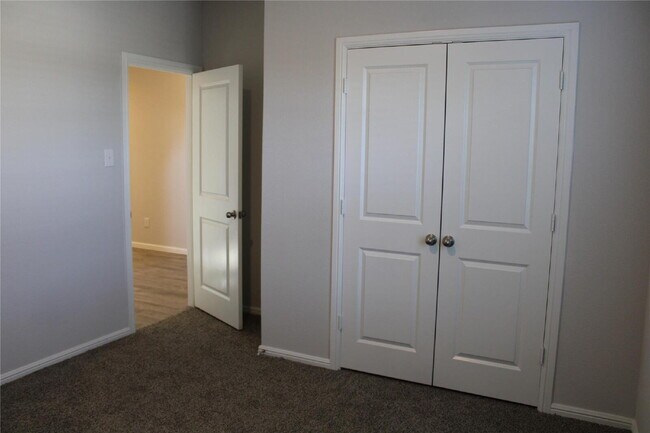 Building Photo - 769 Beebrush Dr