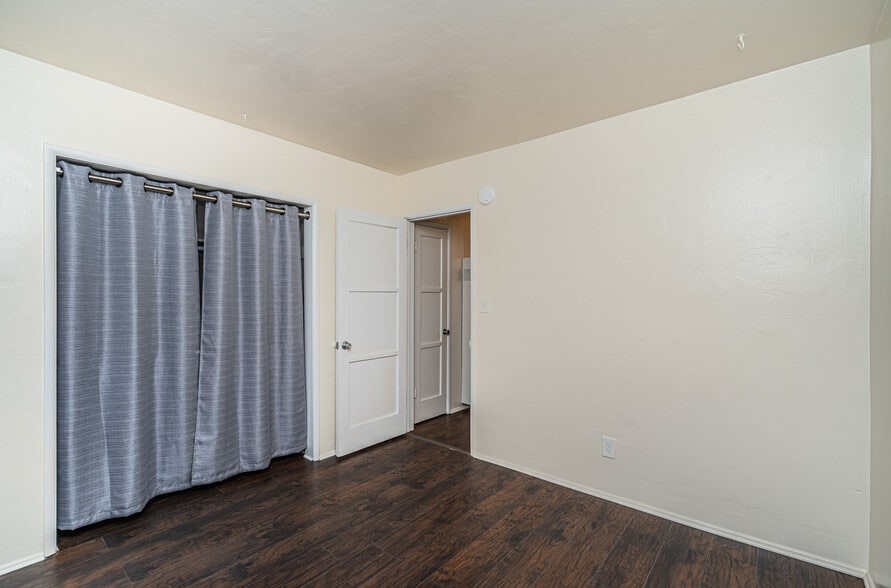 Building Photo - 4821 Jumano Ave